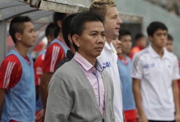 “Bóng đá Việt cần hi sinh thành tích để làm lại từ đầu”